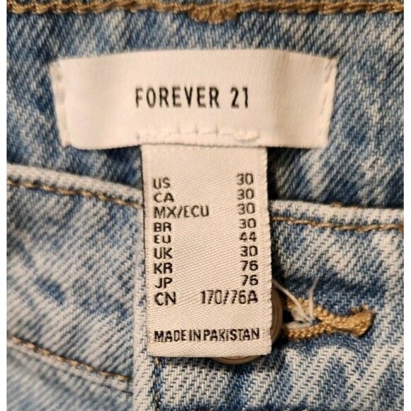 Forever 21 Baggy Flare Wide Leg Skater Jeans 30 Light Wash Denim 100% Cotton - Picture 7 of 12